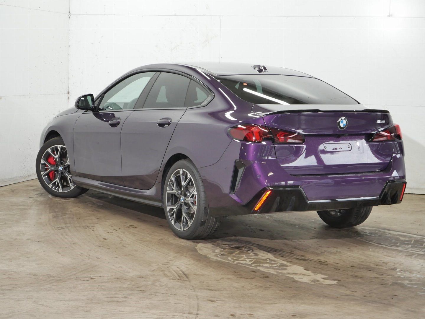 BMW 223 - Bild 4