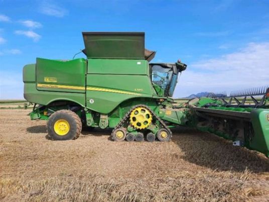 John Deere S 785