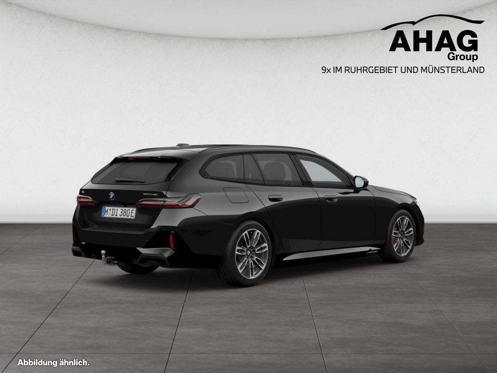 BMW i5 eDrive40 Touring foto 2