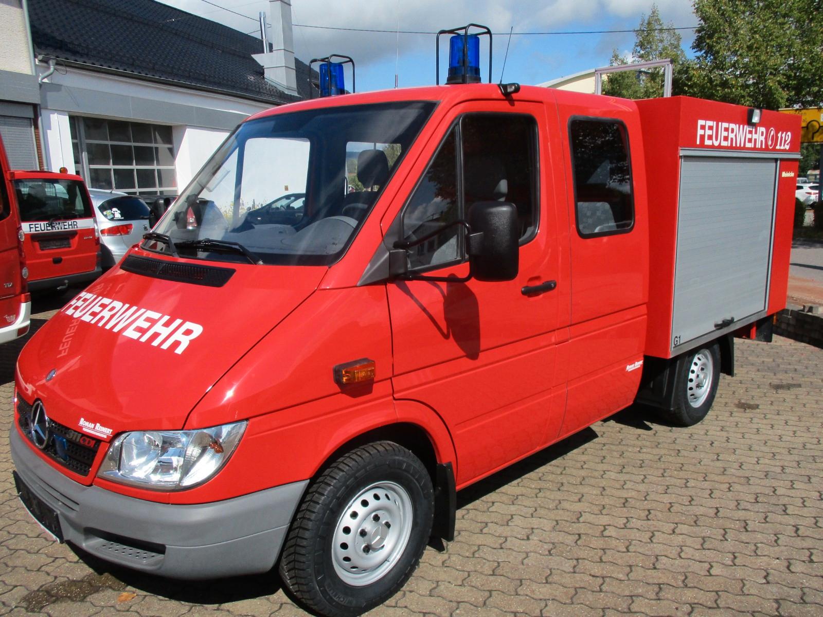 Mercedes-Benz Sprinter Doka Feuerwehr TSF/W 400L Wassertank