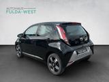 Toyota Aygo 1.0 x-clusive Aut. Kamera Garantie Klimaaut - schwarze Toyota Aygo (X)