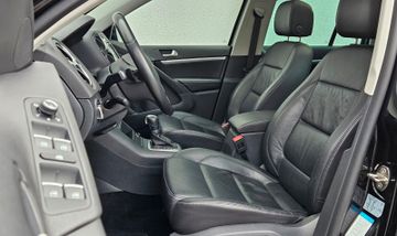 Volkswagen Tiguan - 9
