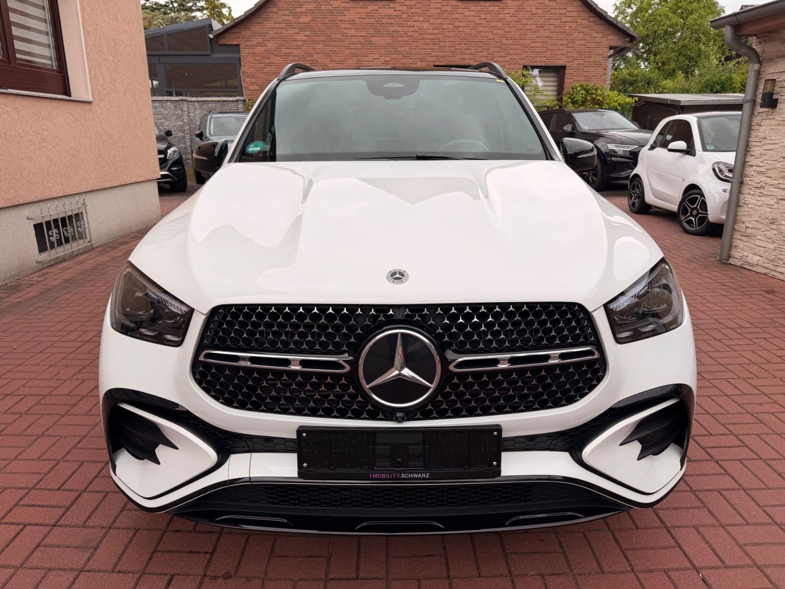 Mercedes-Benz GLE 350 de 4Matic AMG PANO 22 ALU BURMESTER VOLL foto 2