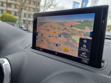 Fahrzeugabbildung Audi A3 Limousine 35 TFSI sport XENON NAVI SHZ