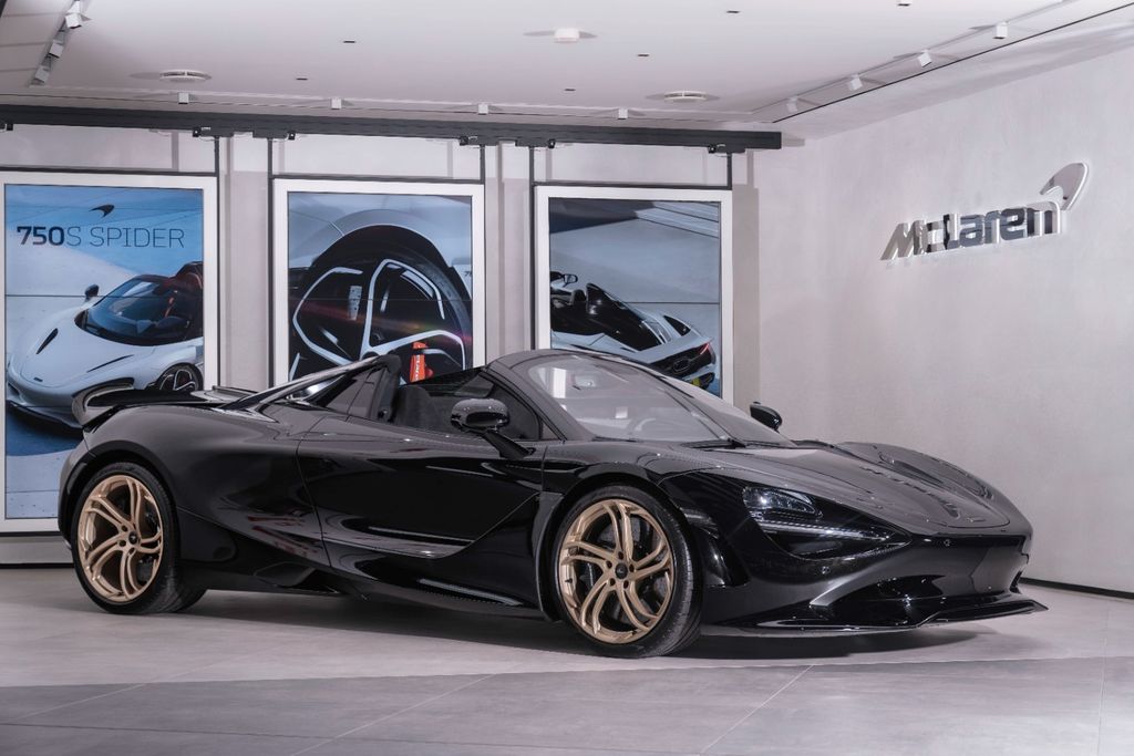 Image of McLaren 750S