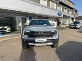 Ford Raptor - Ford Raptor mit Benzin-Antrieb: Automatik
