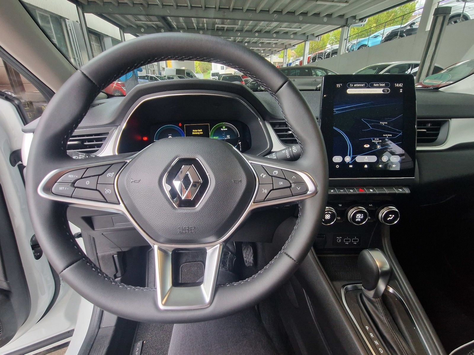 Fahrzeugabbildung Renault Captur Techno Full Hybrid 145