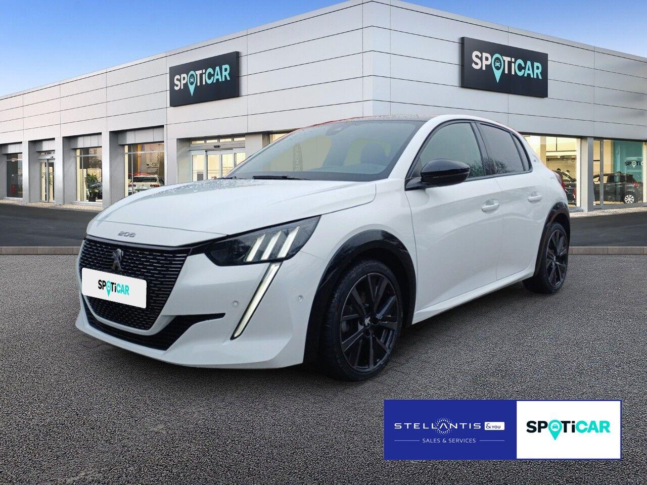 Peugeot 208 1.2 PureTech 130 GT*NAVI*LED*CARPLAY*KAMERA