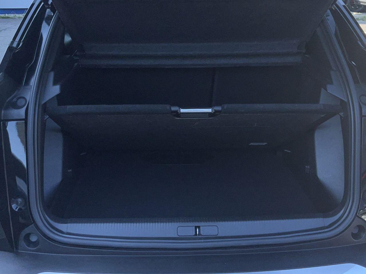Peugeot 2008 GT Pack Bluetooth Navi LED Klima