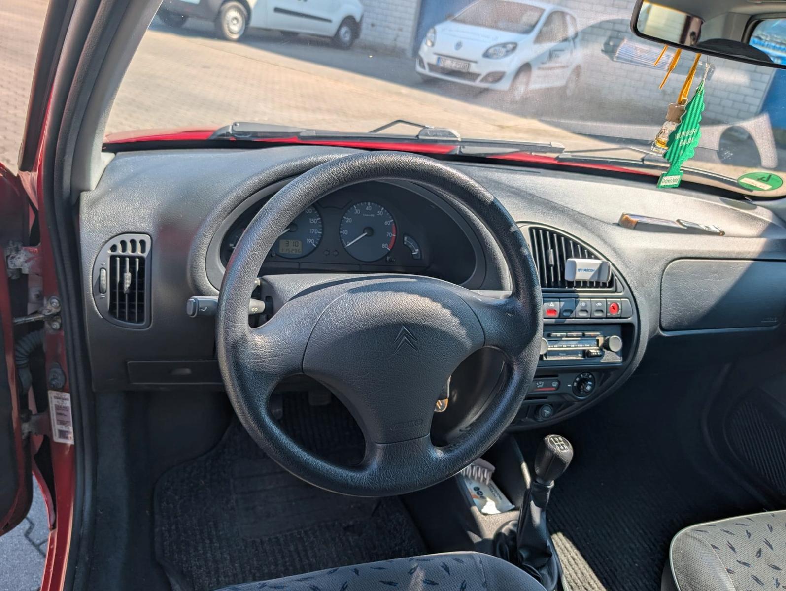 Citroën SAXO 1.1 X X