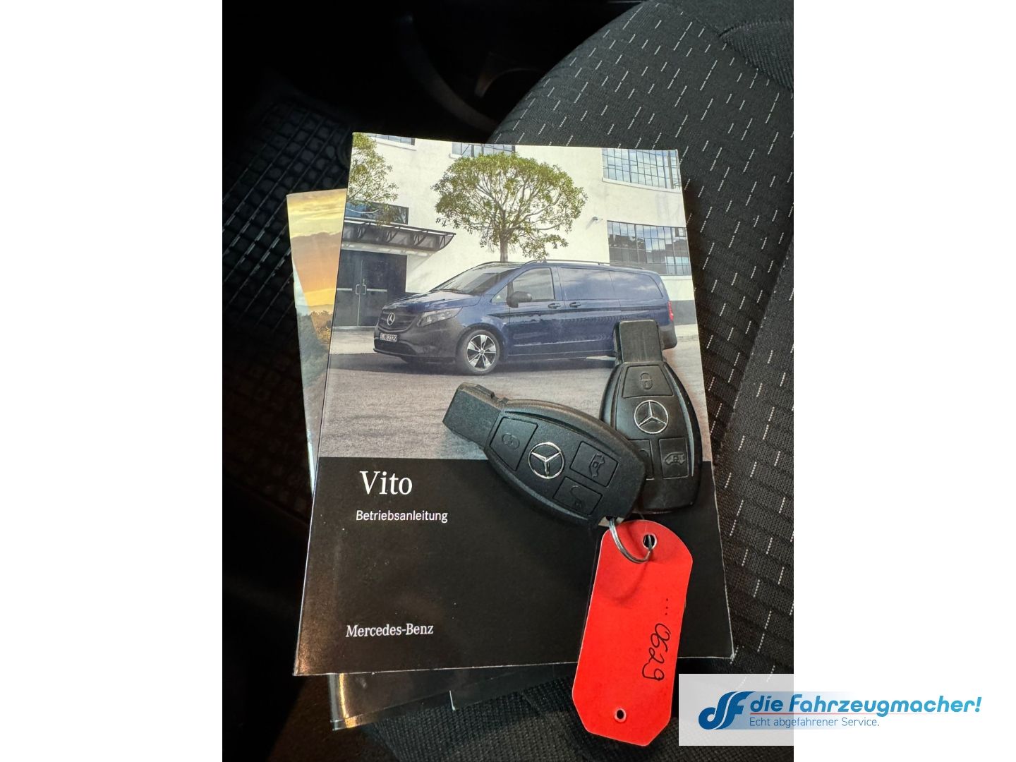 Fahrzeugabbildung Mercedes-Benz Vito Kasten 114 CDI FWD lang AHK Navi DAB SHZ R