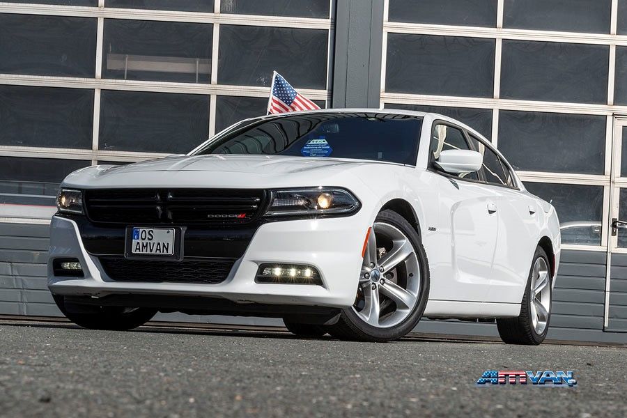 Fahrzeugabbildung Dodge Charger RT 5.7 V8 HEMI 20 Zoll Sitzheizung
