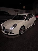 Alfa Romeo Giulietta Sportiva 1.4 TB 170 P... - Alfa Romeo Gebrauchtwagen in Saarbrücken