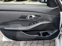 BMW 318 - Vorschau Bild 18