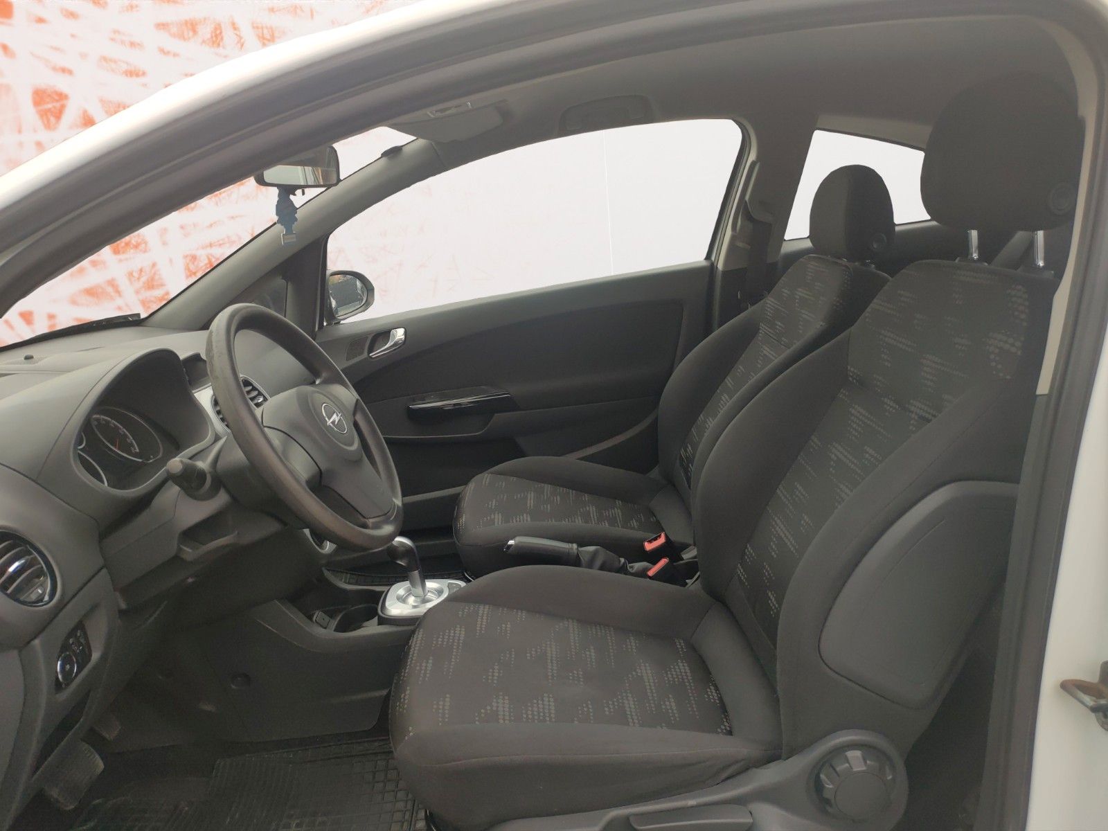 Fahrzeugabbildung Opel Corsa D Edition ! Standheizung ! AUTOMATIK !