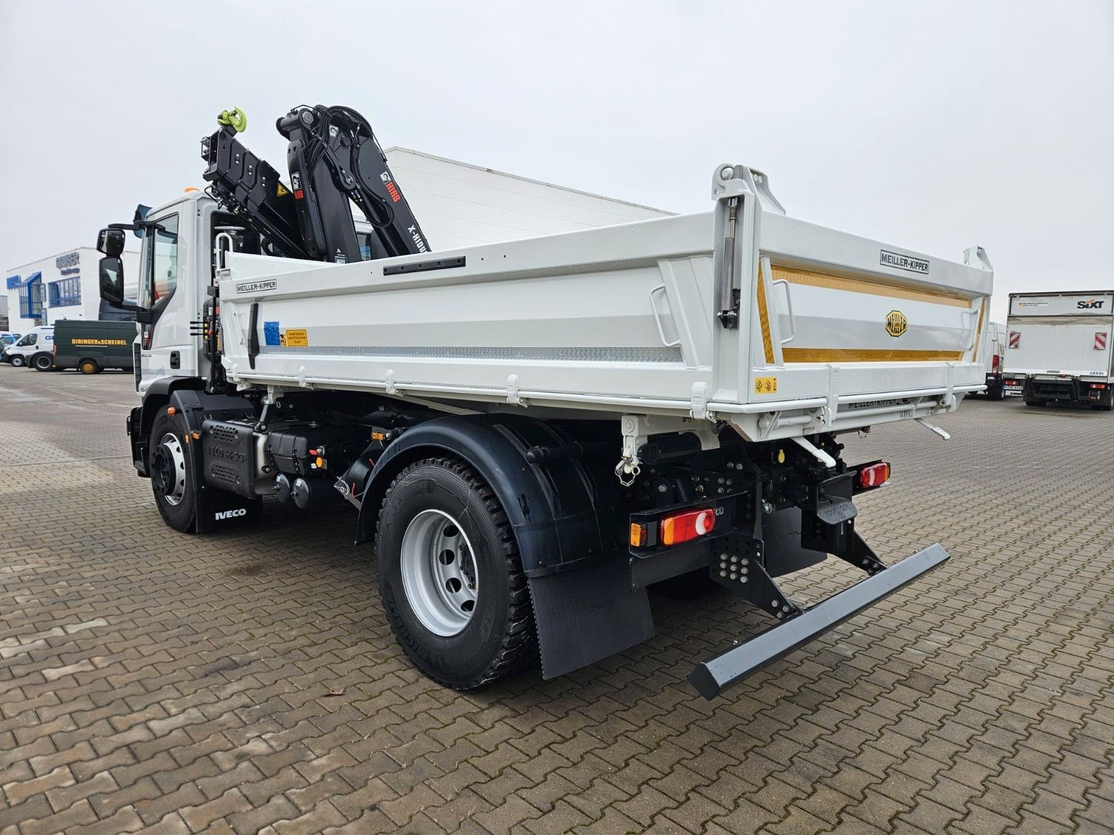Fahrzeugabbildung Iveco Krankipper ML180E32K EVI_E
