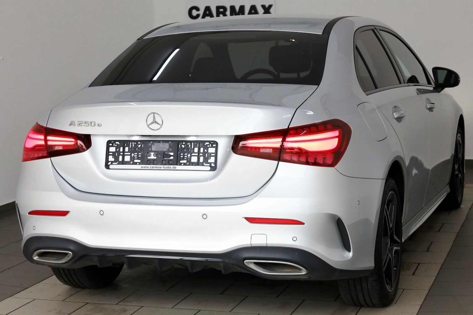 Fahrzeugabbildung Mercedes-Benz A 250 e lim. AMG Line,T.Leder,Navi,LED,ACC,Night