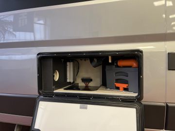 Westfalia Columbus 540 D 180PS 8G Schlafdach Solar SKYVIEW