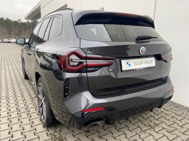 BMW X3 xDrive 20iA M-Sport LkHz AHK DrivAss PANO foto 4