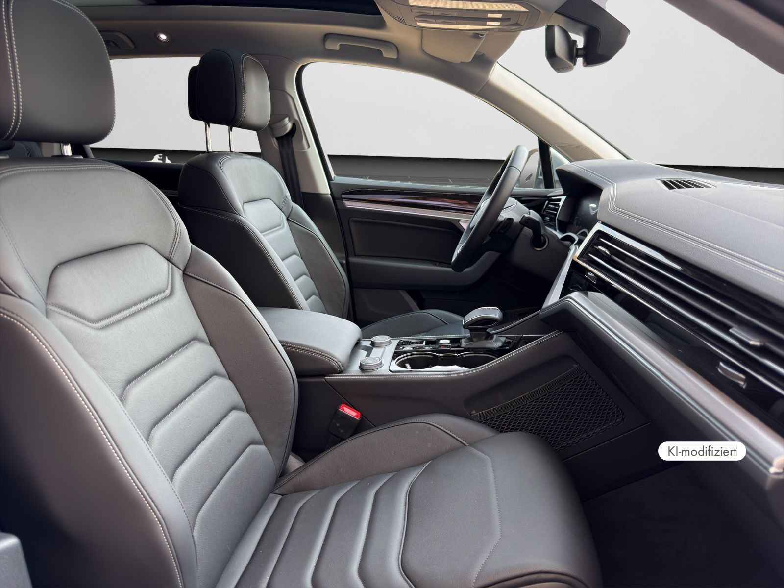 Volkswagen Touareg 3.0 TDI V6 4MOTION LED AHK NAVI PANO REA foto 4