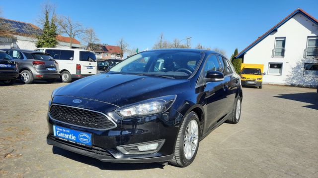 Ford Focus Lim. Cool & Connect    *SHZ/PDC*