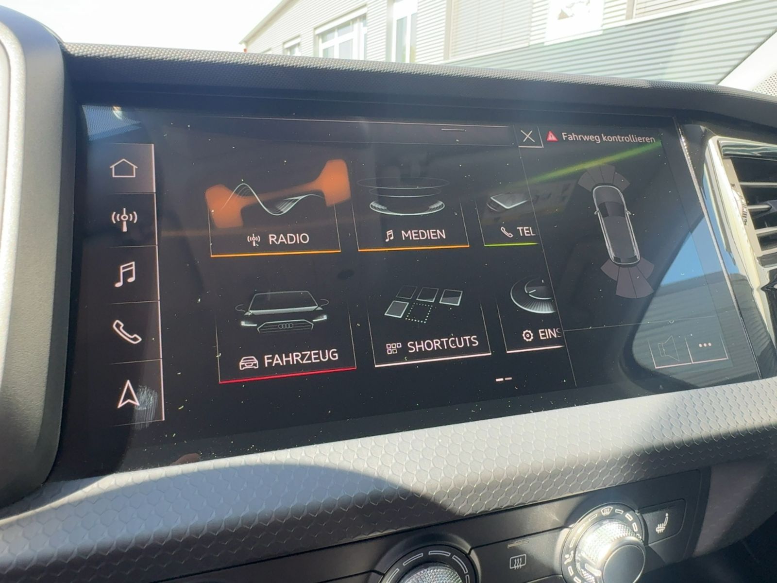 Fahrzeugabbildung Audi A1 Sportback 30 1.0 TFSI Alu Navi Sitzh. PDC