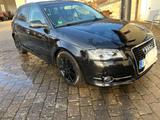 Audi A3 2.0 TDI (DPF) Ambiente Sportback Ambiente - Audi A3: Sportback Dpf