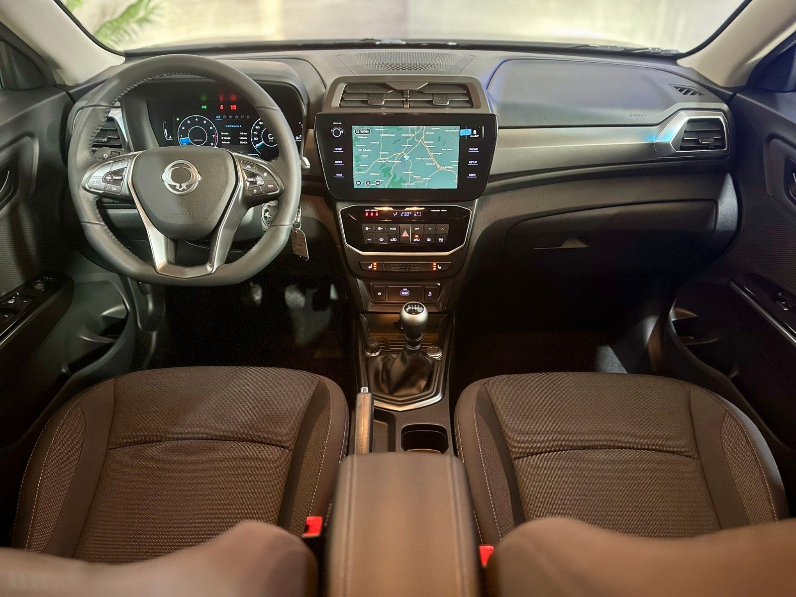 Fahrzeugabbildung Ssangyong KGM Tivoli Bliss *NAVI*LED*Klima*