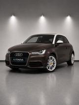 Audi A1 1.4 TFSI Attraction - Audi A1: Braun