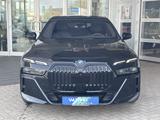 BMW i7 xDrive 60 M Sport Pro PANO HUD CAM Individual - gebrauchte BMW i7 aus dem Jahr 2024
