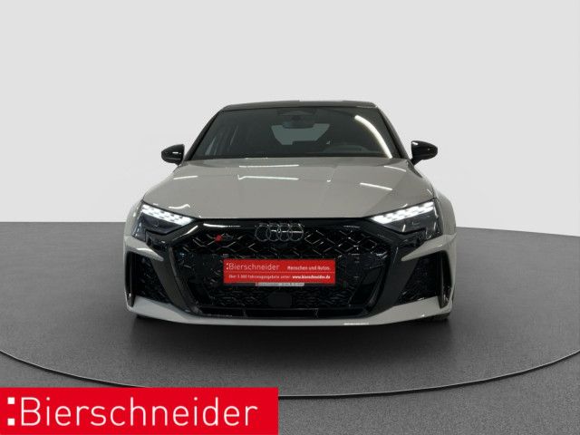 Audi RS3 - Bild 3