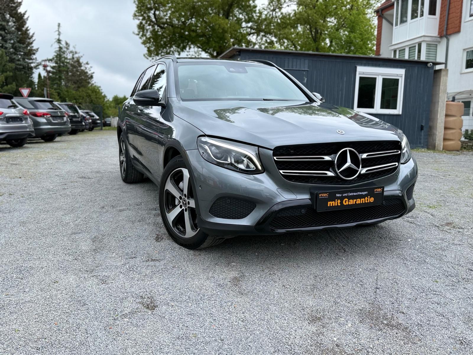 Mercedes-Benz GLC 220*EXCLUSIV*4MATIC*TÜV NEU*PANO*START/STOPP