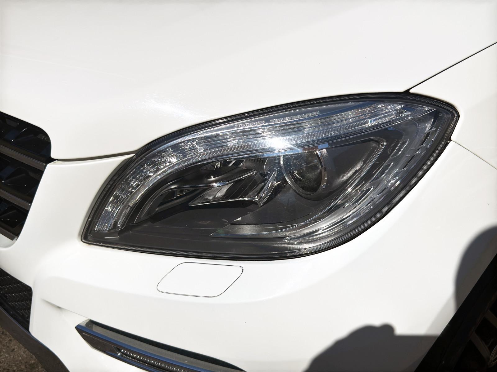Mercedes-Benz ML 350CDI V6 4MATIC*Leder*Bi-Xenon*360°*Schieb.*