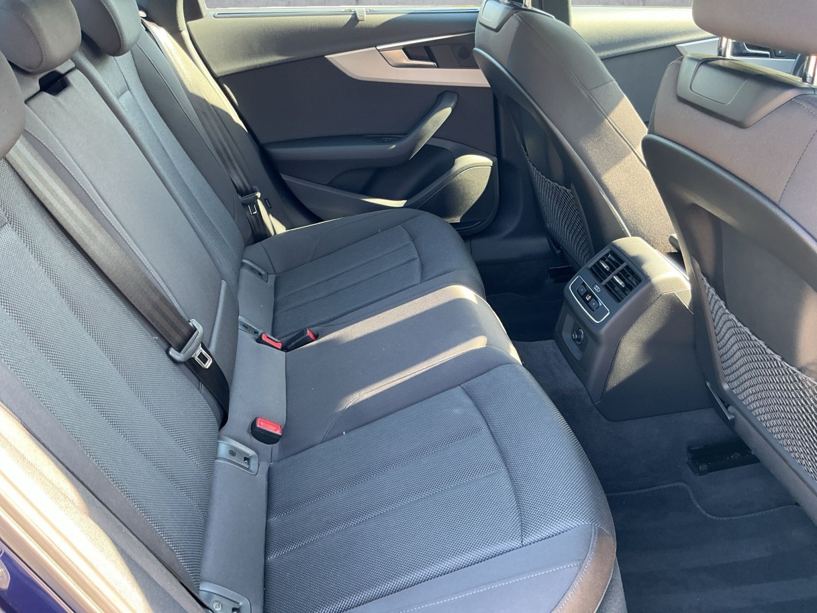 Audi A4 - Bild 16