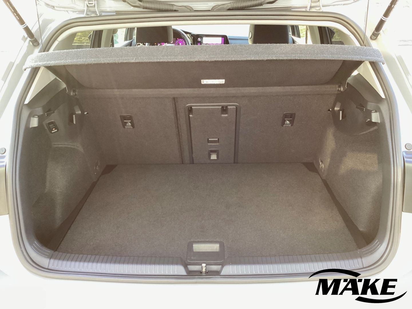 Golf Style 1.5 eTSI DSG IQ.L ACC HUD NAV+ PD RFK