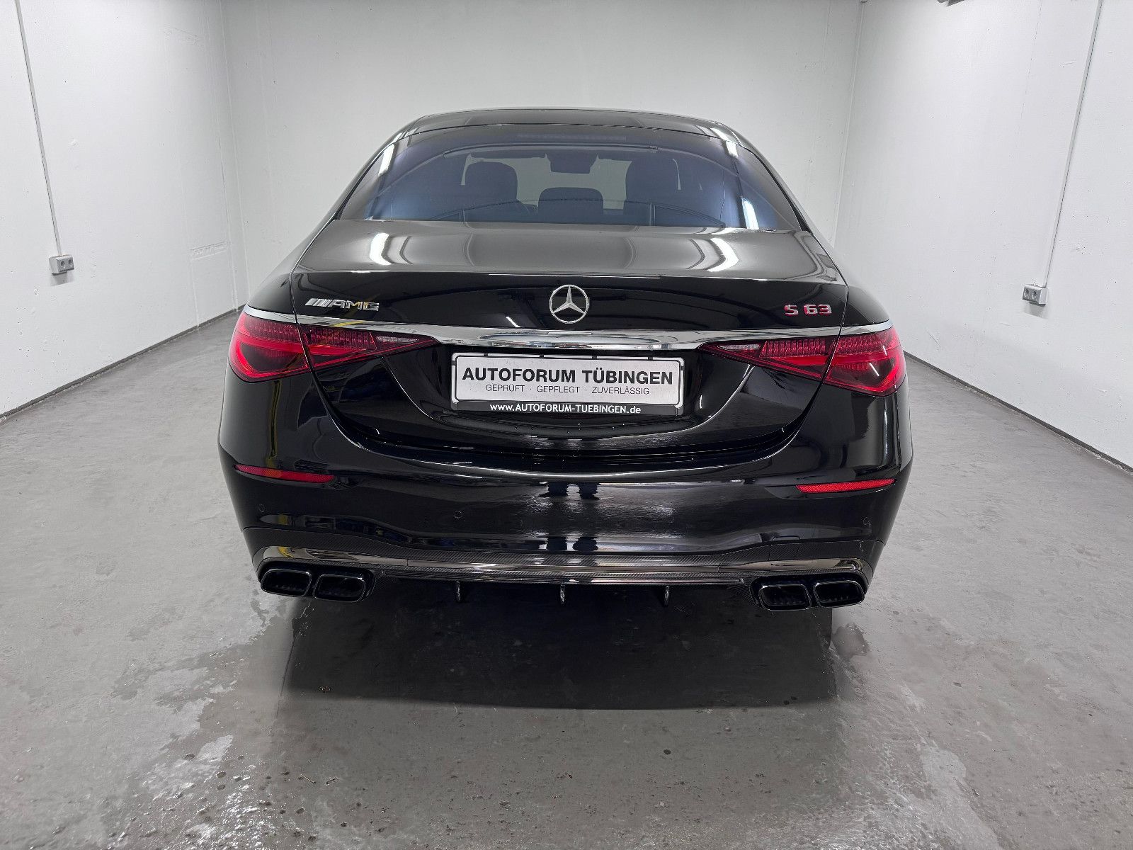 Fahrzeugabbildung Mercedes-Benz S 63 E Performance L *KERAMIK*TV*CARBON*4D*