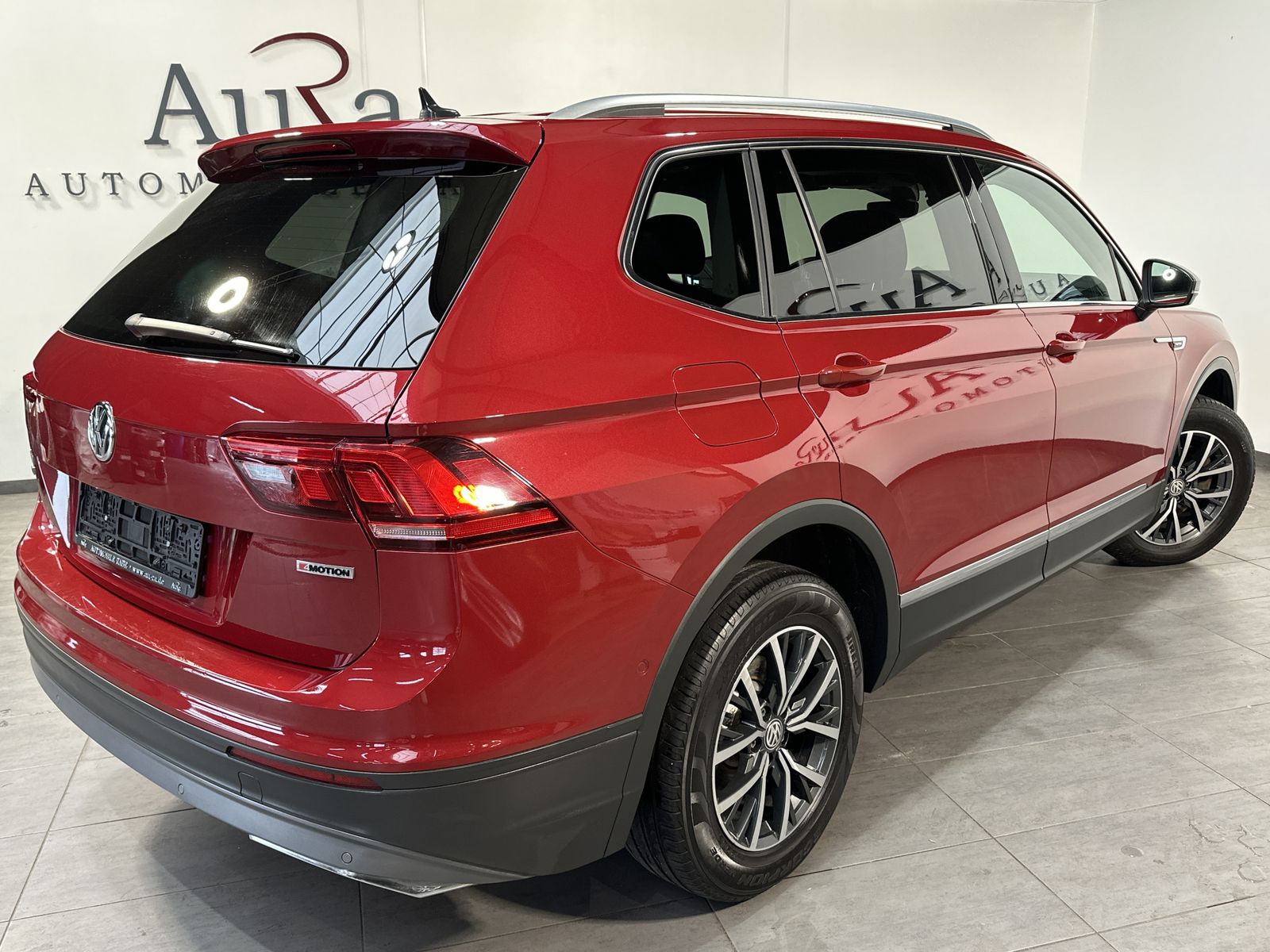 Fahrzeugabbildung Volkswagen Tiguan Allspace 2.0 TDI DSG CL 4M NAV+LED+AHK+PP