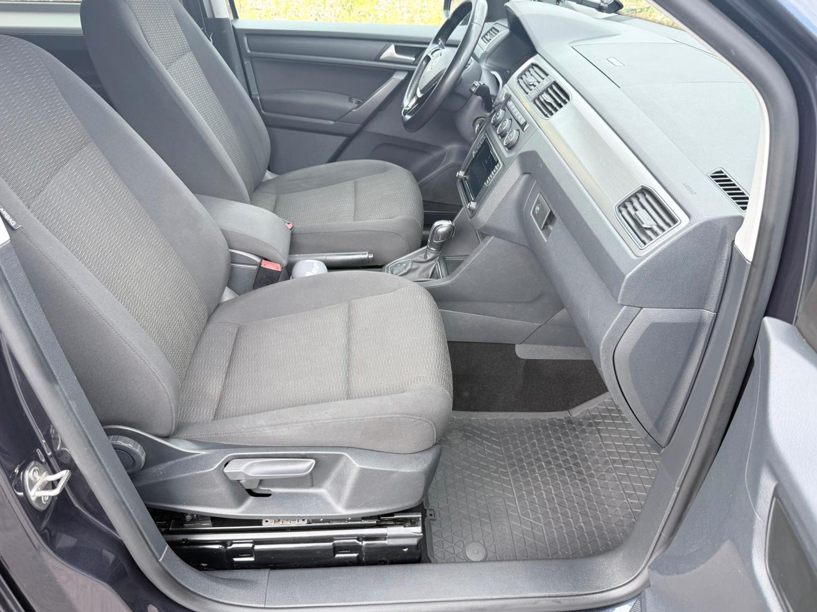 Volkswagen Caddy Maxi Comfortline BMT DSG PDC