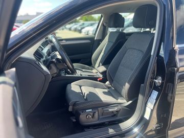 Volkswagen Passat Variant - 12