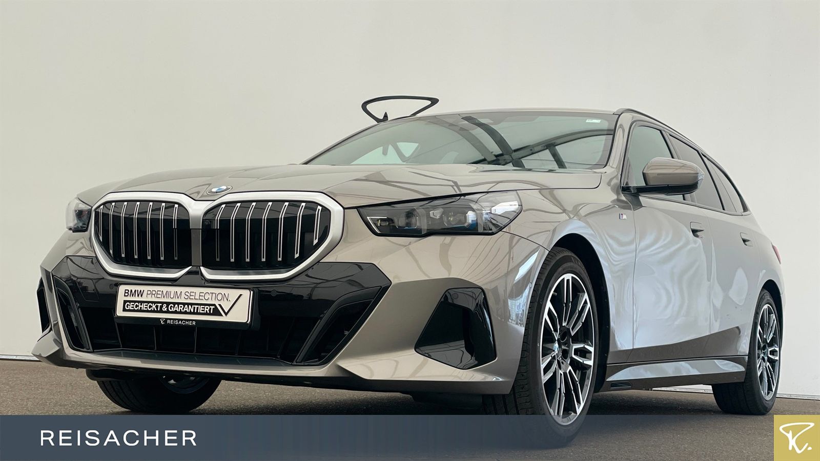 BMW 520d A xDrive Tou M-Sport LCPro 360° HUD H&K 19 foto 1