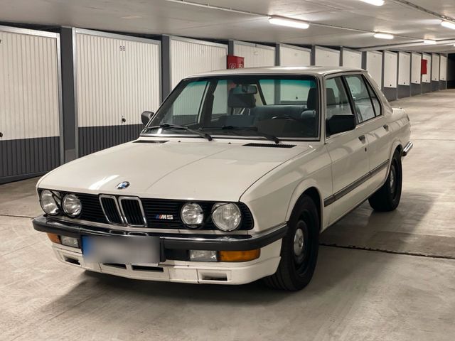 BMW e28 535i M5 Umbau 286ps Oldtimer Repli...