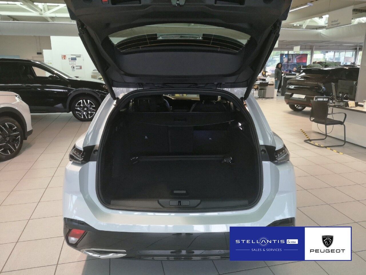 Peugeot 308 - Bild 11