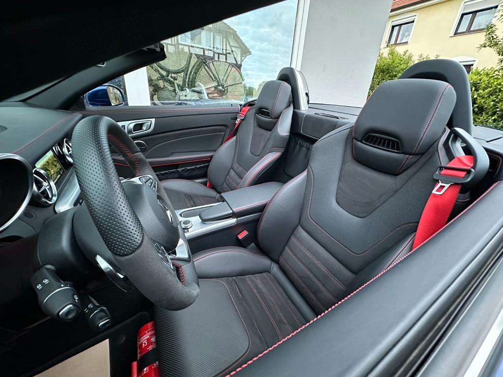 Mercedes-Benz SLC 300