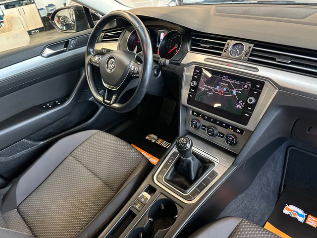 Volkswagen Passat Variant 1.6 TDI DSG *1.HAND*