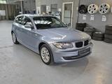 BMW 116 1 Lim. 116i Automatik SHZ/Einpakhilfe/SD - gebrauchte BMW 116 aus dem Jahr 2009