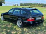 Mercedes-Benz Mercedes W 211 T 280E - Mercedes-Benz E 280 mit LPG-Antrieb: Automatik