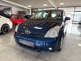 Toyota Corolla Verso Automatik 7-Sitzer Anhänger/Klima - blaue Toyota Corolla Verso