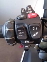 BMW S 1000 R M Paket + Komfort- + Dynamikpaket + + - Motorräder