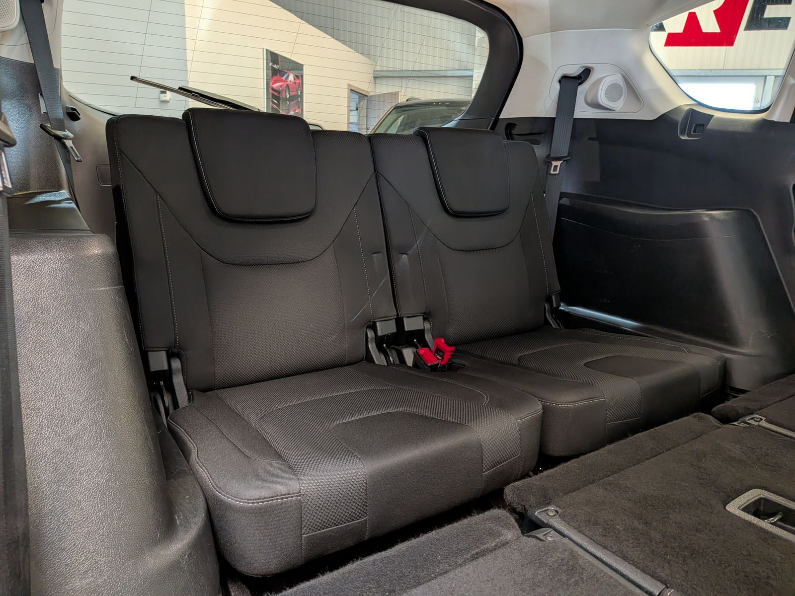 Fahrzeugabbildung Ford S-MAX 2.0 Aut. Titanium*LED*CAM*ACC*AHK*7-SITZE