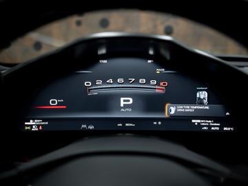 2025 Ferrari 12CILINDRI 缩略图 19